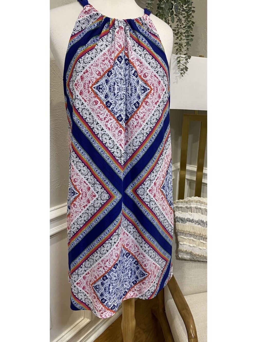 NWOT TRINA TURK Halter Shift Dress Women's 10 Aztec Geometric Print Blue Silk